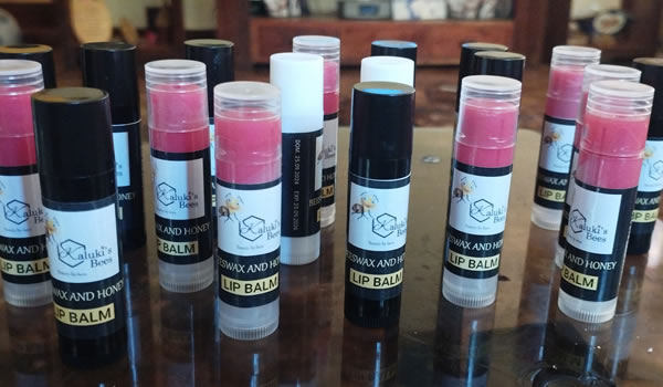 's beeswax and honey lip balm